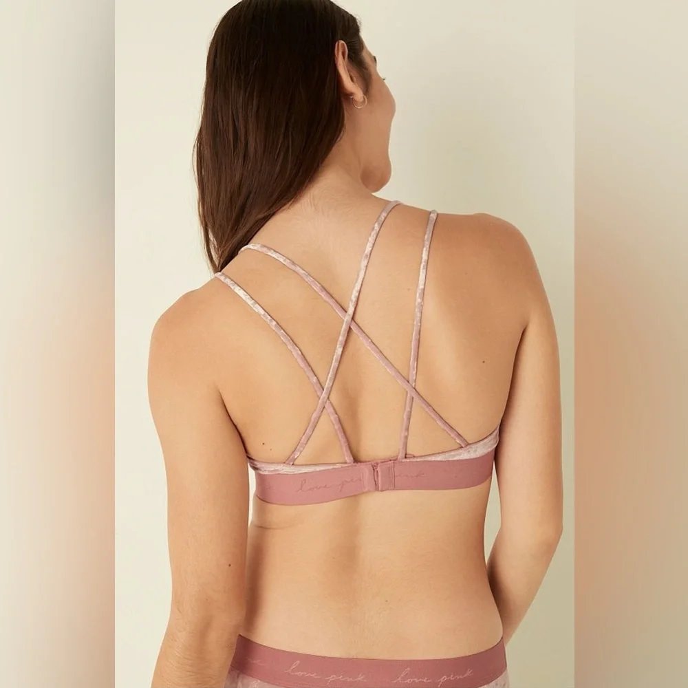 🌴Women’s PINK Victoria’s Secret Unlined Velvet Bralette - Picture 2 of 10